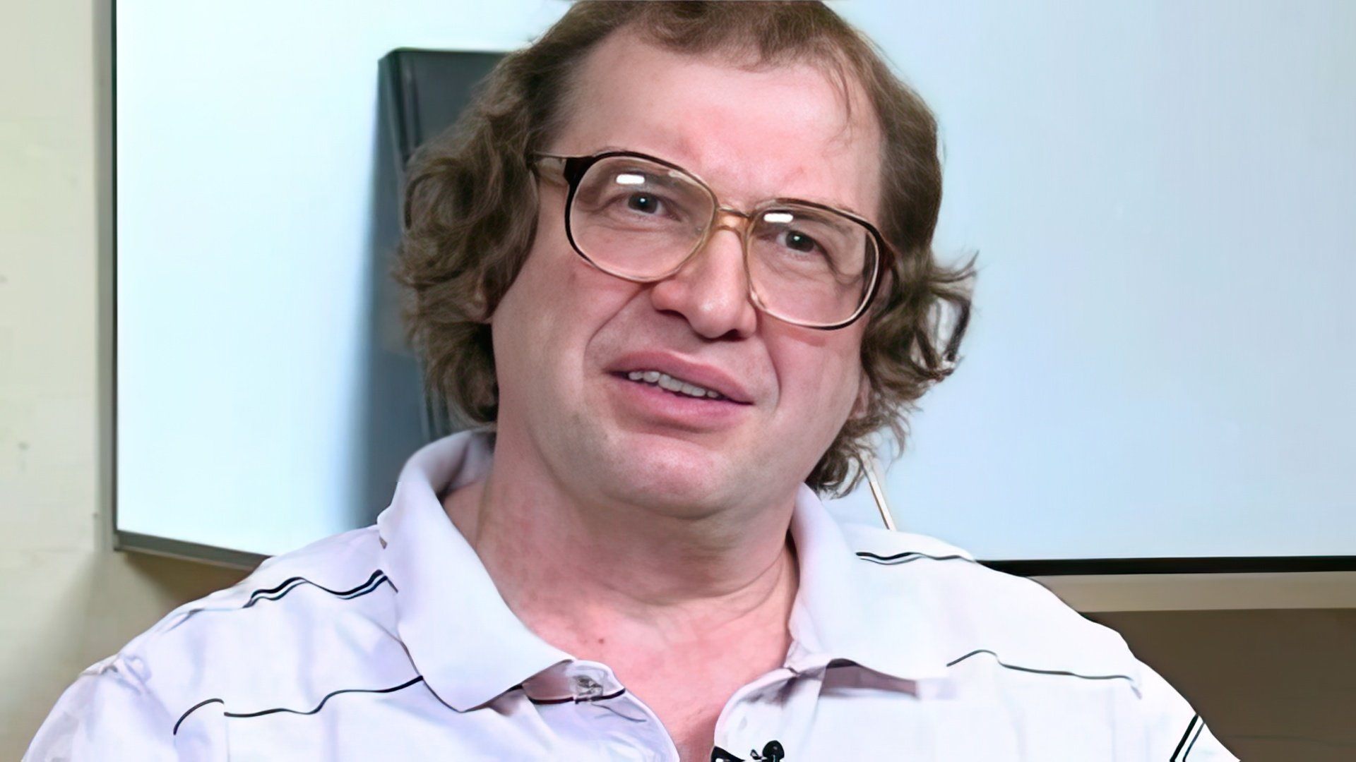 Сергей Мавроди предпочитал книги всем богатствам